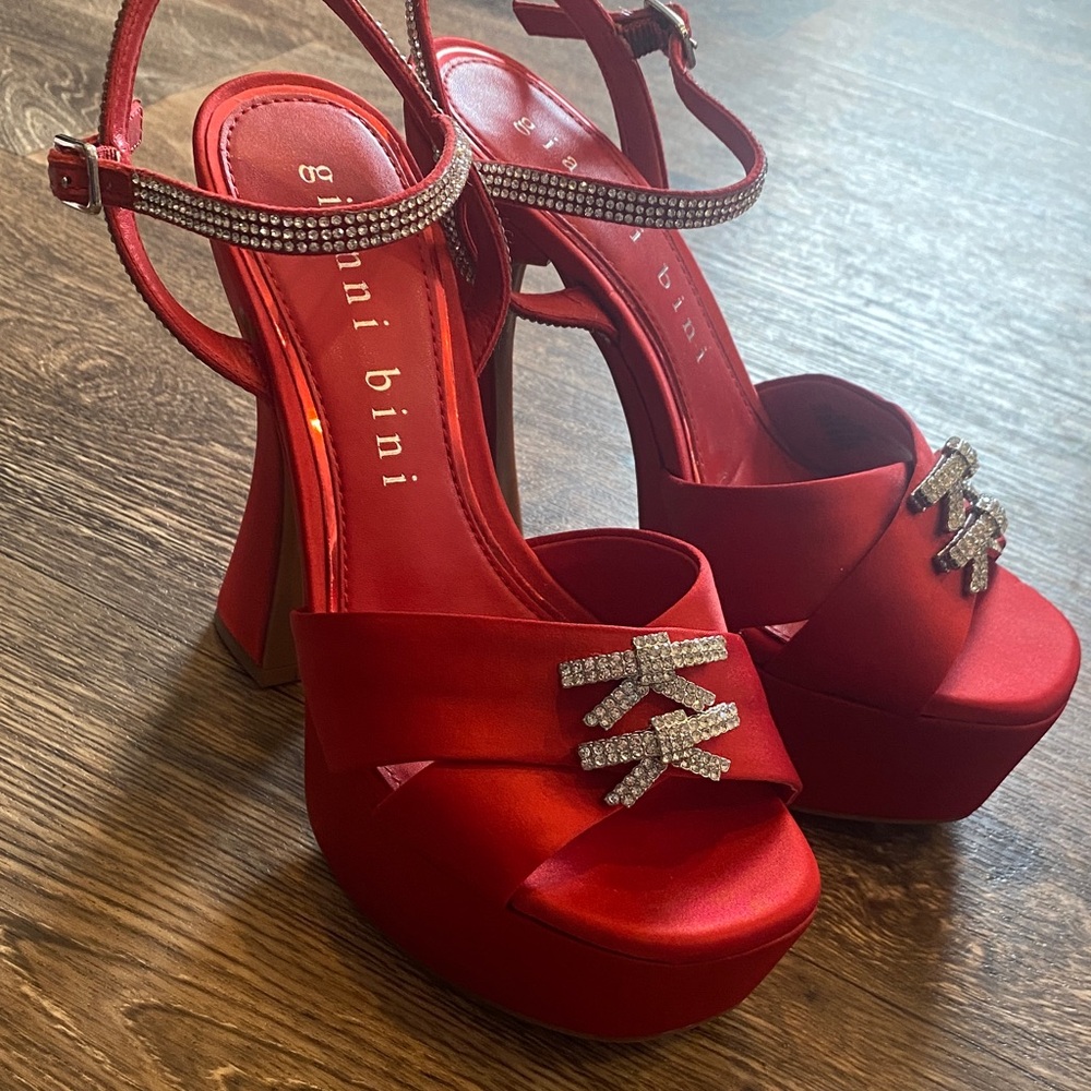 Gianni Bini Scarlet Satin Heels with Sparkling Accents - Picture 10 of 13